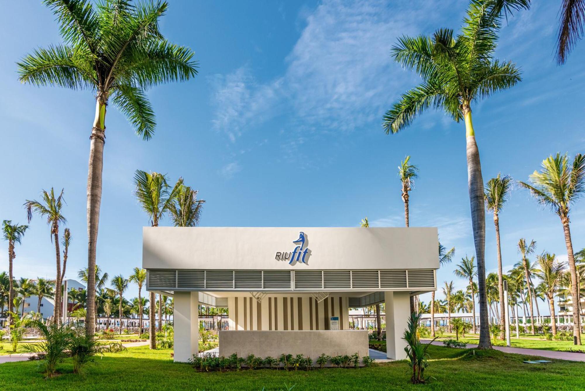 巴亚尔塔悦宜湾酒店-全包 新巴利亚塔 外观 照片